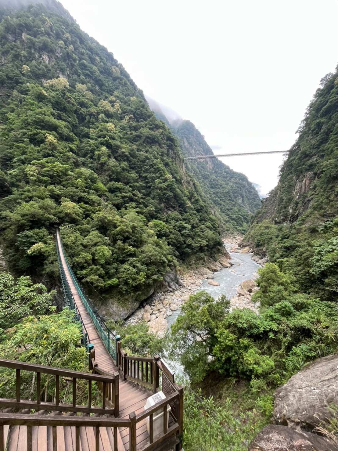 LINE_ALBUM_615山月村-伊達斯步道-燕子口_220616_41